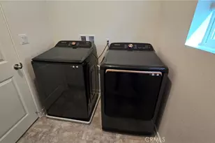 906 Lemon Dr, Pomona, CA 91768 - Photo 25