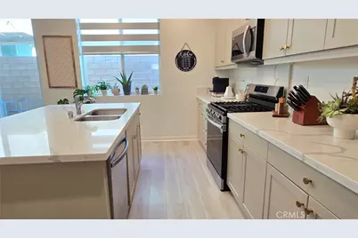 906 Lemon Drive, Pomona, CA 91768 - Photo 9