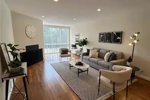 12720 Burbank, Valley Village, CA 91607 - Photo 3