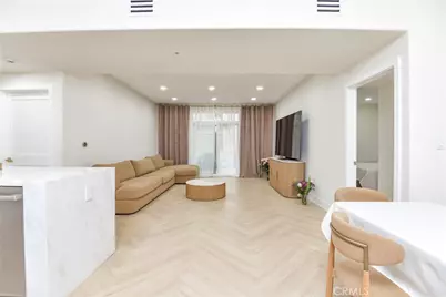 250 N First St #321, Burbank, CA 91502 - Photo 3