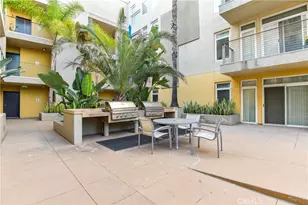 250 N First St, Burbank, CA 91502 - Photo 25