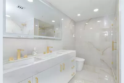 250 N First St #321, Burbank, CA 91502 - Photo 11