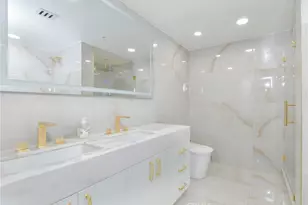 250 N First St, Burbank, CA 91502 - Photo 11