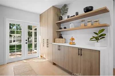 1317 N California Street, Burbank, CA 91505 - Photo 7