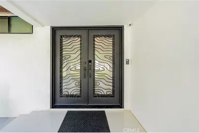 18720 San Fernando Mission, Porter Ranch, CA 91326 - Photo 7