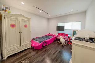 18720 San Fernando Mission, Porter Ranch, CA 91326 - Photo 19