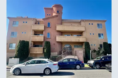 1515 Grismer Avenue #102, Burbank, CA 91504 - Photo 1