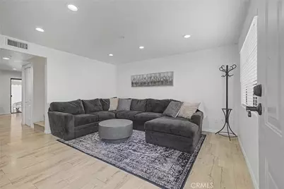 10894 Olinda Street #109, Los Angeles, CA 91352 - Photo 5