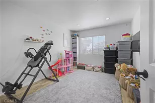 10894 Olinda St, Los Angeles, CA 91352 - Photo 23