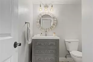 10894 Olinda St, Los Angeles, CA 91352 - Photo 9