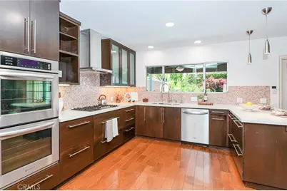 5406 Hazeltine Avenue, Sherman Oaks, CA 91401 - Photo 9