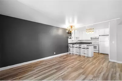 6815 Remmet Avenue #216, Canoga Park, CA 91303 - Photo 5