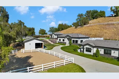 6006 Spring Valley, Hidden Hills, CA 91302 - Photo 5