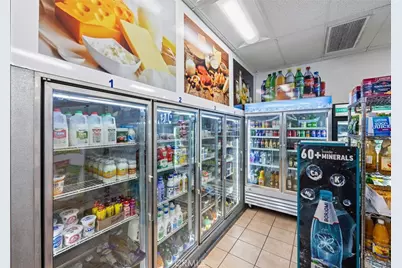 6023 Reseda Boulevard, Tarzana, CA 91356 - Photo 13