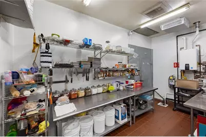 6023 Reseda Boulevard, Tarzana, CA 91356 - Photo 19