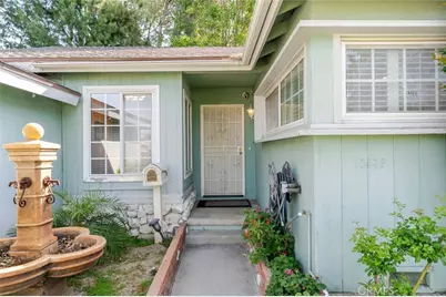 10532 Aqueduct Avenue, Granada Hills, CA 91344 - Photo 7