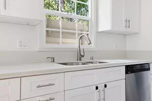 16937 Hartland, Lake Balboa, CA 91406 - Photo 11