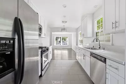 16937 Hartland, Lake Balboa, CA 91406 - Photo 17