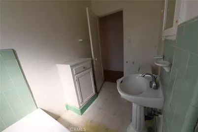 2800 W Verdugo Avenue, Burbank, CA 91505 - Photo 23