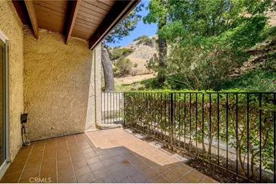 9555 Via Venezia, Burbank, CA 91504 - Photo 9