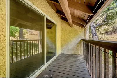 9555 Via Venezia, Burbank, CA 91504 - Photo 19