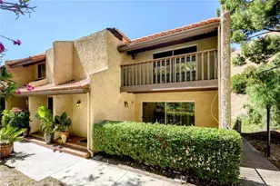 9555 Via Venezia, Burbank, CA 91504 - Photo 1