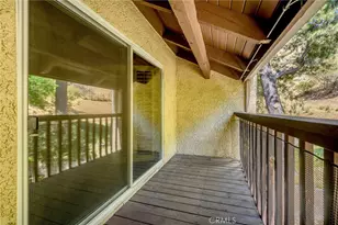 9555 Via Venezia, Burbank, CA 91504 - Photo 15