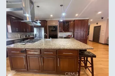 10066 Golden Oaks, Tujunga, CA 91042 - Photo 11