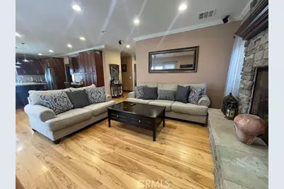 10066 Golden Oaks, Tujunga, CA 91042 - Photo 13