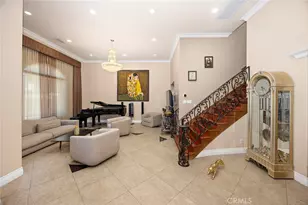 10610 Oak Tree Way, Sunland, CA 91040 - Photo 15