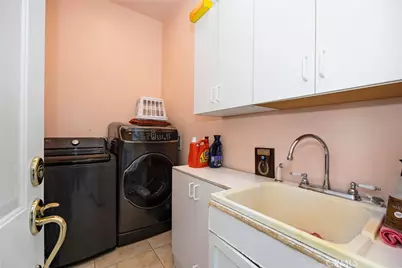 10610 Oak Tree Way, Sunland, CA 91040 - Photo 39