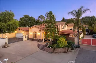 10610 Oak Tree Way, Sunland, CA 91040 - Photo 3