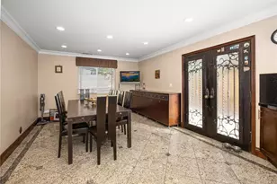 10610 Oak Tree Way, Sunland, CA 91040 - Photo 21