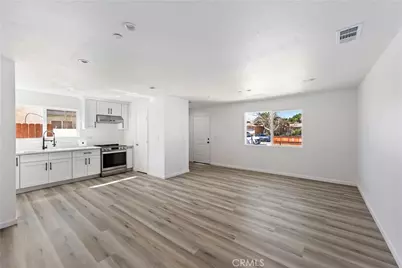 37918 Palm Vista, Palmdale, CA 93550 - Photo 13