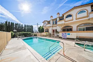 19950 Sherman Way, Winnetka, CA 91306 - Photo 3