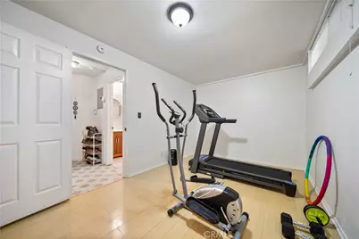 19950 Sherman Way Unit A #A, Winnetka, CA 91306 - Photo 39