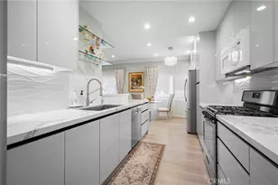 14607 Erwin, Van Nuys, CA 91411 - Photo 11