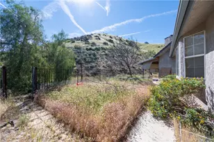 8138 Clayvale, Agua Dulce, CA 91390 - Photo 27