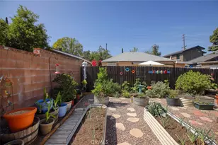 10319 Russett, Sunland, CA 91040 - Photo 25