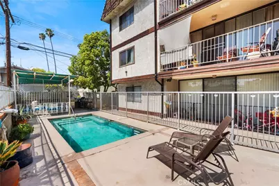 1559 Winona #D3, Los Angeles, CA 90027 - Photo 35