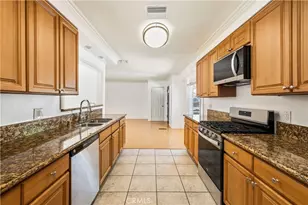 9601 Creemore Pl, Tujunga, CA 91042 - Photo 9