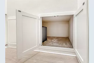 26120 Alizia Canyon #E, Calabasas, CA 91302 - Photo 15