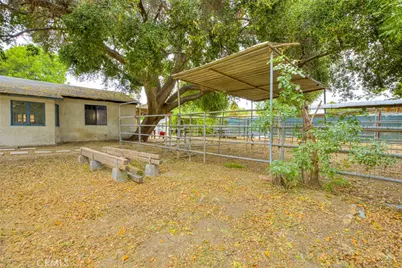 11350 Orcas, Sylmar, CA 91342 - Photo 31