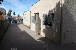 7040 Arlington, Los Angeles, CA 90043 - Photo 27