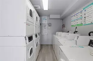 121 Sinclair Ave, Glendale, CA 91206 - Photo 25