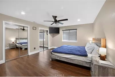 10525 Sage, Oak Hills, CA 92344 - Photo 33