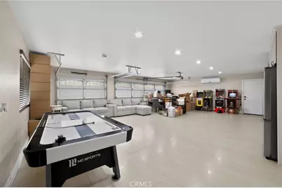 10525 Sage, Oak Hills, CA 92344 - Photo 13