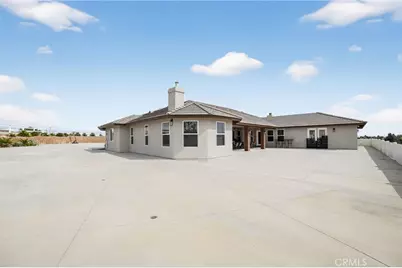 10525 Sage, Oak Hills, CA 92344 - Photo 3