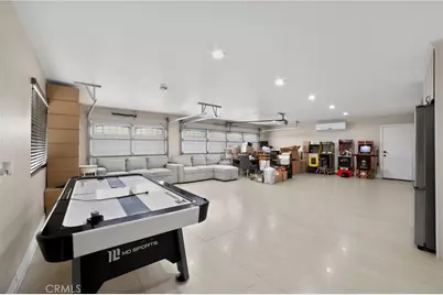 10525 Sage, Oak Hills, CA 92344 - Photo 13