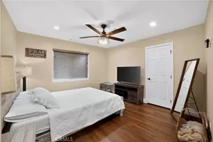 10525 Sage, Oak Hills, CA 92344 - Photo 35